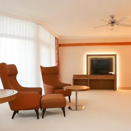 La Strada Hotel 4*